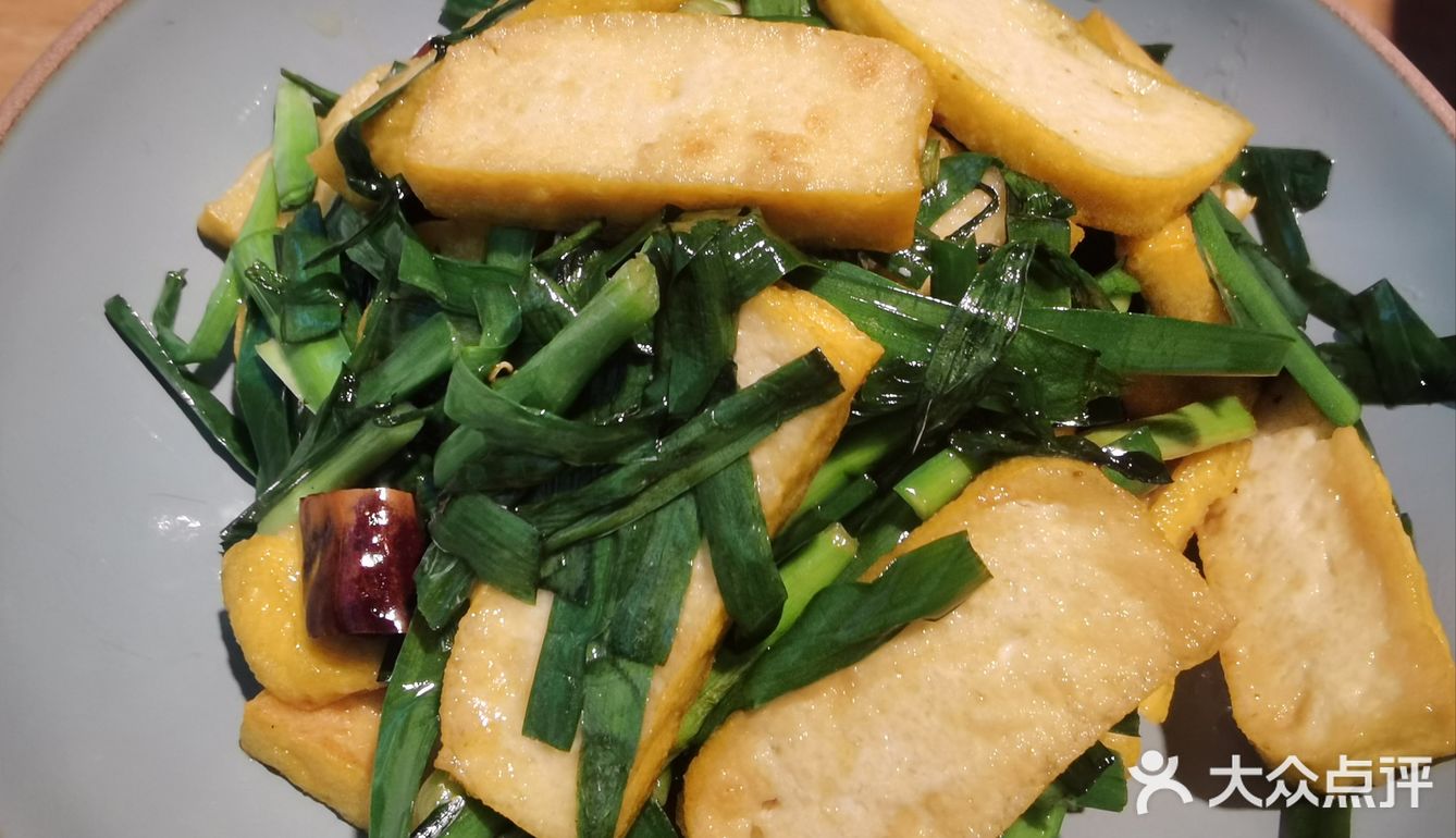 本地饭馆，食材味道硬才站得住