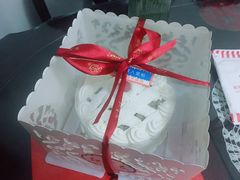 -红宝石·鲜奶小方·海派西点房(金杨店)