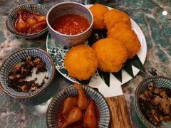 Golden虾饼-浩海火燒雲傣家菜(芮欧百货店)
