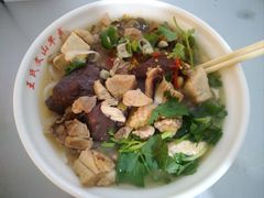 -文山荷鲜居(翠湖店)