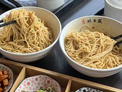 -百年老字号·观振兴蟹黄面·三虾面·苏式面(观前街富仁坊巷店)