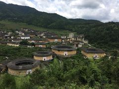 -初溪土楼群