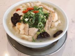 精肥肠葫芦-春发生饭店·非遗(南院门店)