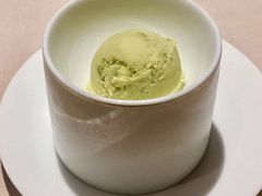 牛油果冰淇淋-新荣记(西溪湿地店)