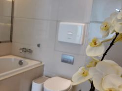 -SKIN·K肌肤唤醒中心