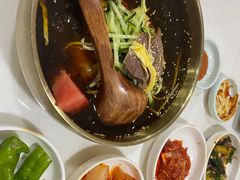冷面-24 新村雪浓汤(长白山烤肉店)