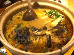 柴火稻草鱼-吃饭皇帝大土家民族菜(正大广场店)