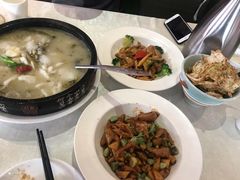 -大碗居·烤鸭·鱼头泡饼(天坛东门店)