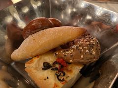 -龙虾酒吧扒房(宁波香格里拉店)