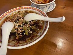 -炉小二铜锅牛蛙•川湘菜(三里屯店)