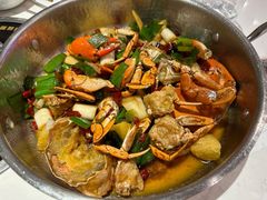 -七欣天香辣蟹火锅(闵行浦江欢乐颂店)