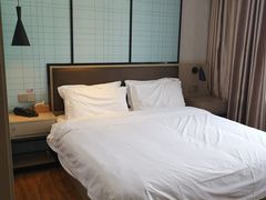 -柏曼酒店(合肥国购广场三里庵地铁店)