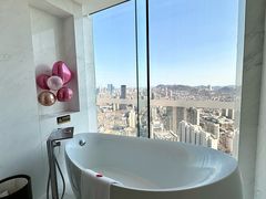 -大连中远海运洲际酒店