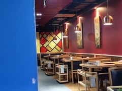 大堂-傣妹火锅(南京东路一店)