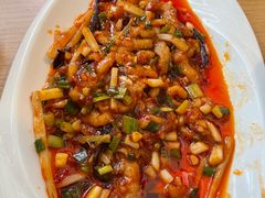-渝信川菜 · 川味家常菜(财富购物中心店)