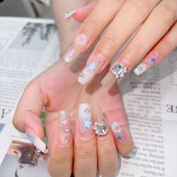 -七彩虹美甲美睫 半永久