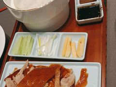 -香山湖家家宴(中山陵店)