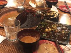 -江湖餐厅–重庆九宫格老火锅