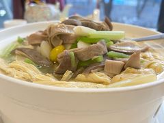 -万山楼海鲜酒家·二十三年老字号