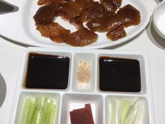 -皇城根·鲁菜济南菜·吊炉烤鸭·炒鸡鱼头(济南旗舰店)