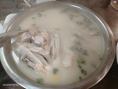 -雪湖煜辰鱼头老店(雪野湖店)