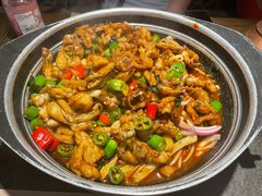 青椒紫苏味-蛙小侠·沸腾砂锅(南山欢乐颂店)