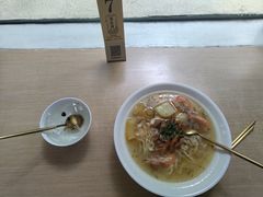 -面道赞宁海海鲜面(迎凤街店)