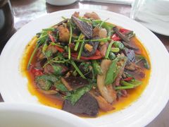 iphone_upload_pic-自游人·美食一楼·地道徽菜(三十年名店)
