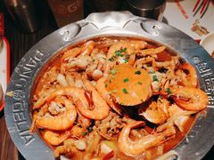 -胖哥俩肉蟹煲(华贸店)