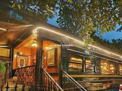 -火车头法国西餐厅