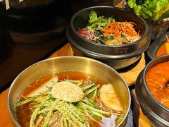 -军硕烤肉·部队火锅(二七万达店)