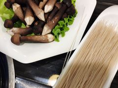 -东椰·海南椰子鸡火锅(朝阳门店)