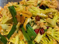 -有红鸡毛店·川菜(建设路店)