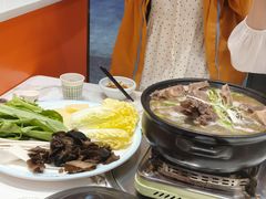 -撒拉人家.酸菜牦牛肉火锅