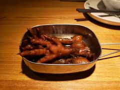 弄堂里的卤鸡爪-弄堂里(雨花客厅店)