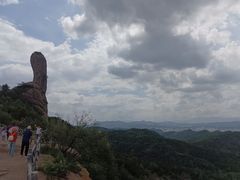 -磬锤峰森林公园