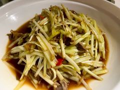 韭黄炒鸡杂-洪齐林老镇