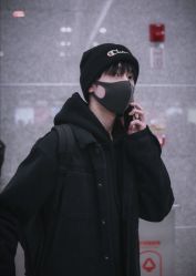 -凡碧诗毛孔清洁收细