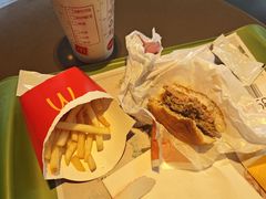 -麦当劳(红旗路店)