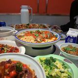 原来这家湘菜馆的总店在万州