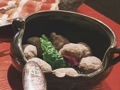 撒尿牛丸-谭鸭血老火锅(娄星区长青街店)