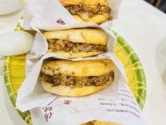 -穆得·老周家牛肉烧饼(普利街店)