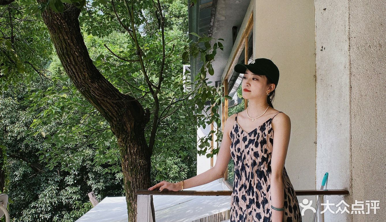 满觉陇闻桂花香的咖啡厅，这家也太绝了！