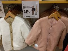 -优衣库(南宁江南万达店)