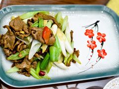 -伊源鼎盛餐饮服务有限公司