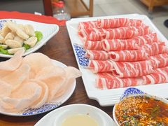 -楼外楼大刀肉传统火锅居(博学路店)