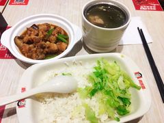 -南城香·饭香串香馄饨香(青年路店)