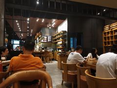 大堂-星巴克臻选(深圳罗湖万象城店)