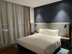 -珠海拱北口岸智选假日酒店