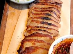 炭烧猪颈肉-大头虾越式风味餐厅(光明广场店)